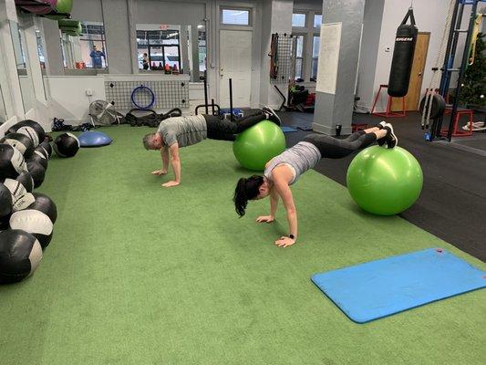 Core conditioning, group fitness, Bootcamp