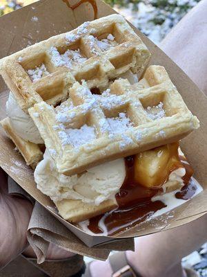 Waffle Vanilla Ice Cream Sandwich topped with Caramel & Powdered Sugar