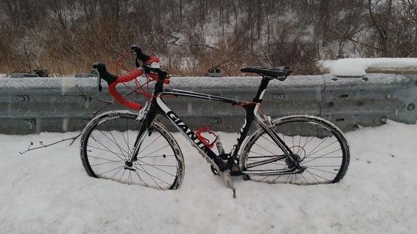 Brrrrr, but nothing stops a cyclist with the right gear!