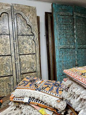 antique doors, antiques furniture & decor imports from india