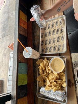 Burritos Chips & Dips