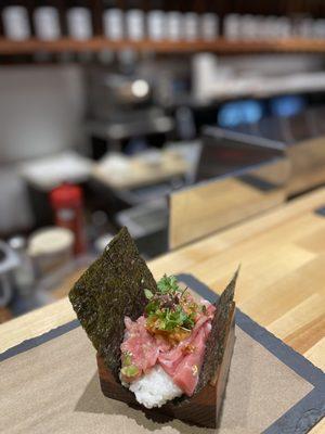 uni toro handroll