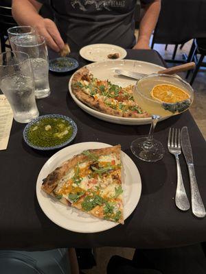 The best meal, the Colonel pizza with my husband ( with the lemon drizzle cocktail).