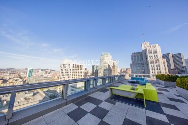 Roof Deck of the One Hawthorne