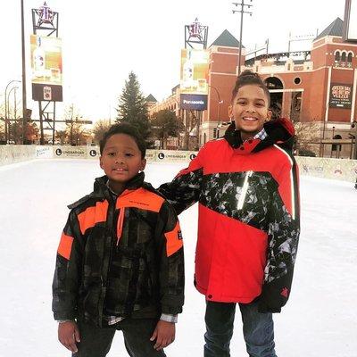 Braving the ice skating ring (not me)