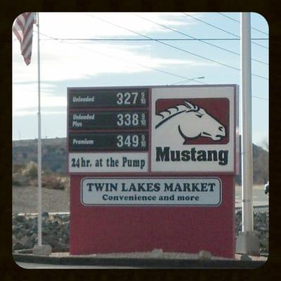 Twin Lakes Market & U-Haul