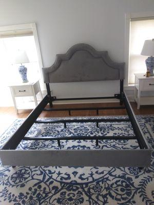 California King Bed

Assembly price $80