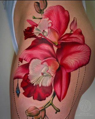 awesome realistic tattoo by Rus.