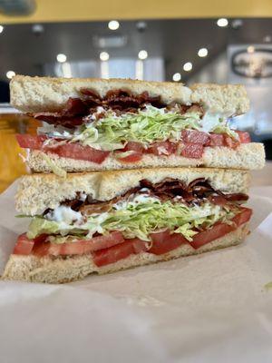 BLT