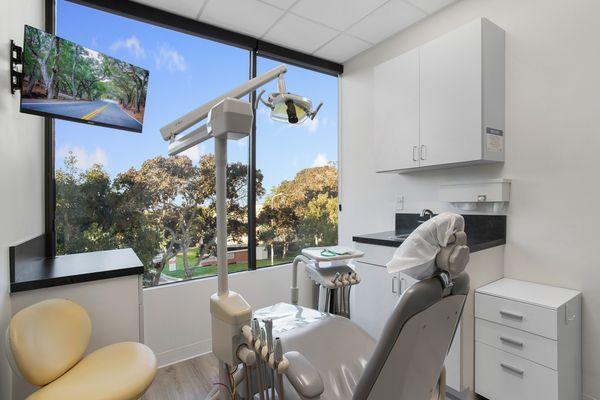 Dr. Green with Green Dental Medicine in Newport Beach, CA, patient room