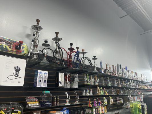 Hookah supplies and bongs