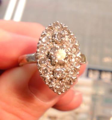 Antique Art Deco 14kt White Gold & Diamond Ring