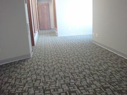 commercial carpet with pattern installation.