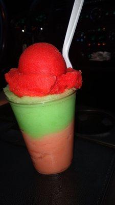 Cherry ,  sour apple ,  and passion fruit gelati