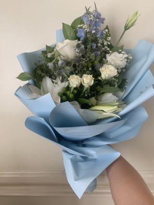 Light blue bouquet