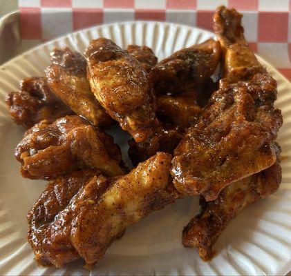 Jumbo Bone-in Wing - Nashville Hot sauce. Fresh meat, fall off the bone, crispy skin and delicious sauce. 10pc. Good stuff.