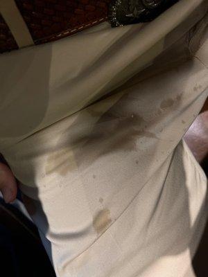 sh*t waiter spilled water on me