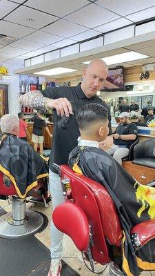 Saturday day crowd with the best Barber in South Miami , Isidro.