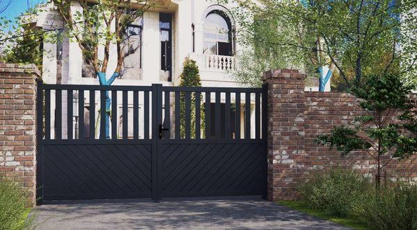 Black aluminum driveway gate