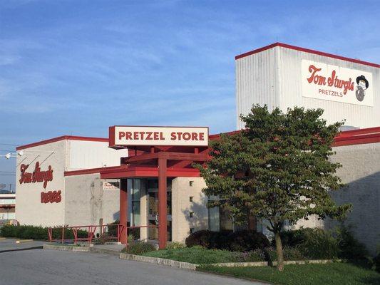 Tom Sturgis Pretzel store front entrance