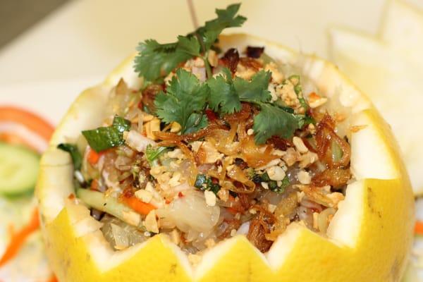 Goi Buoi Ech (Grilled Frog with Pomelo Salad)