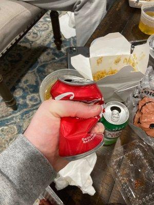 Coke (can)