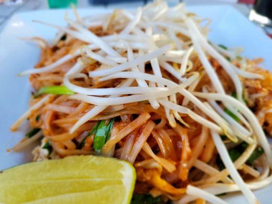 Pad Thai with shrimp