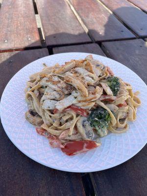 Chicken Alfredo Pasta