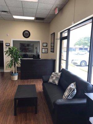 LOBBY AND RECEPTION DESK