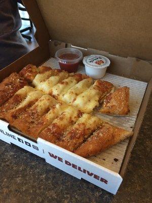 The cheesy bread had the rate of made from scratch tangy to savory flavor. It is on par with Dominos, including its lower price