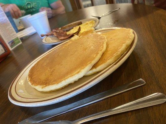 Pancakes. This picture doesn't do justice to how large they are.