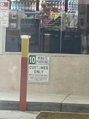 10 min parking only!