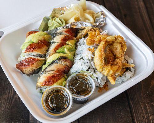 Dragon Roll & Spider Roll take-out - Yum!!