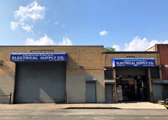 Warehouse & Storefront at 259 Johnson Ave.