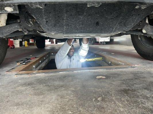 Under the hood, getting your oil filter changed to keep your engine running smoothly. #lincoln #oilchange #oilleak