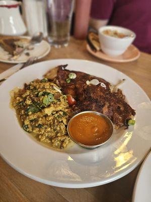 Tofu Scramble (curry, onion jam, grape tomato, spinach)