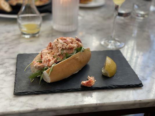 Lobster roll