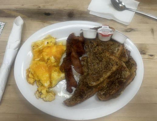 Kings Creek French Toast Breakfast