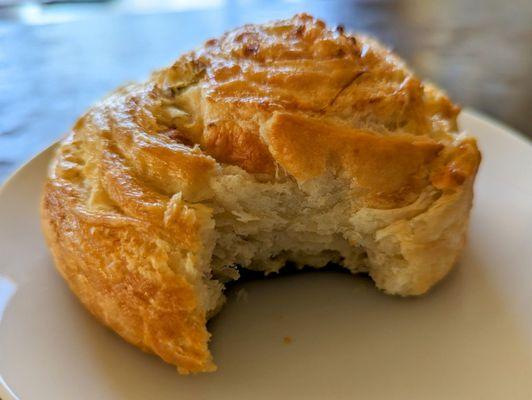 Green chile cheddar croissant