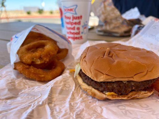 SONIC Drive-in