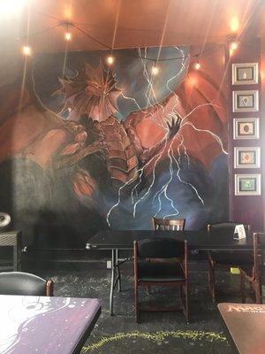 Dragon art work and some other cool stuff on the walls