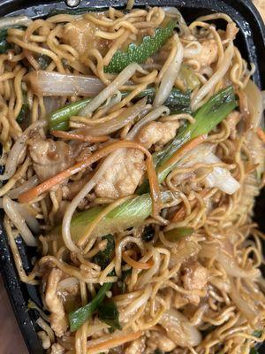 Chicken Lo Mein