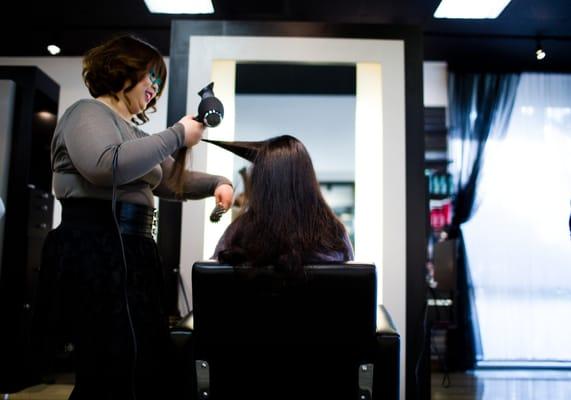 Rachel blow drying after a deep conditioner