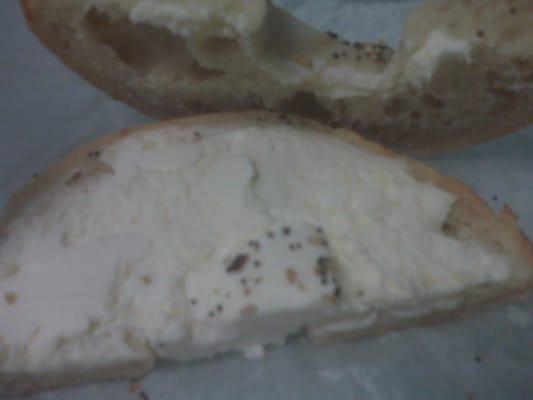 my order: Everything bagel with regular cream cheese