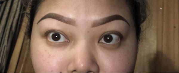 Fresh ombré powder brows by Sokkha the brow slayer