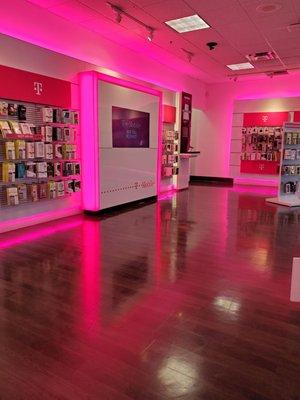 T mobile magenta GLOW!!!