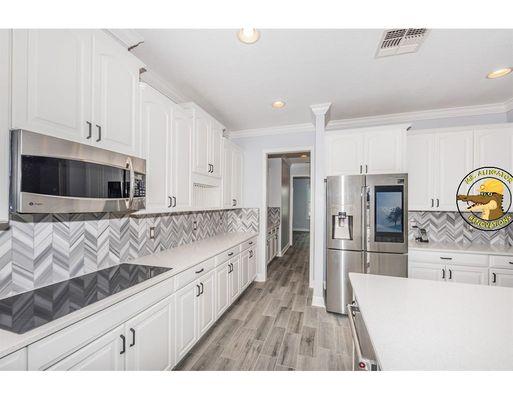 kitchen remodeling.