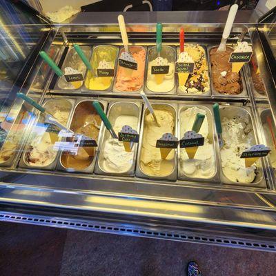 Many Gelato choices