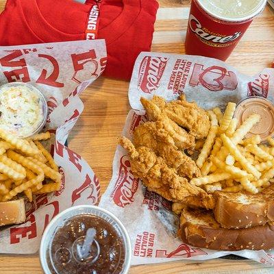 Raising Cane's Chicken Fingers