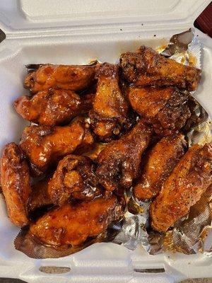 Dozen Chicken Wings